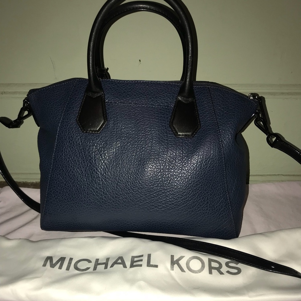 Michael Kors Too handle satchel